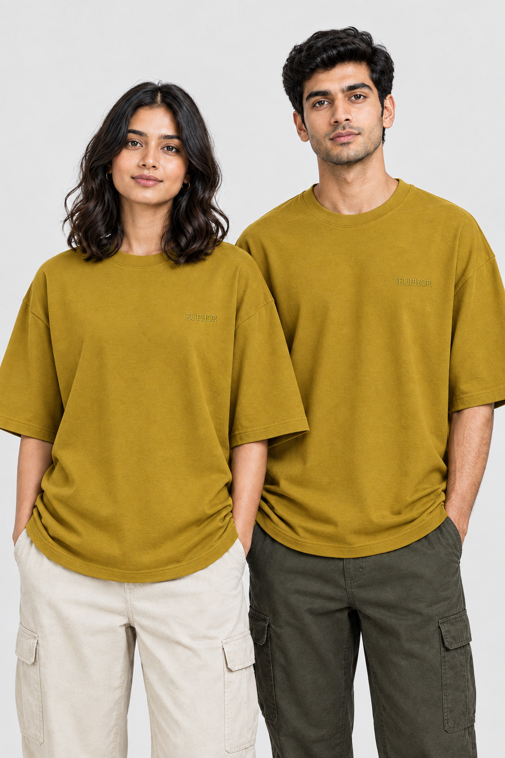 Unisex Oversized Classic T-Shirt – Stickerei: Signature