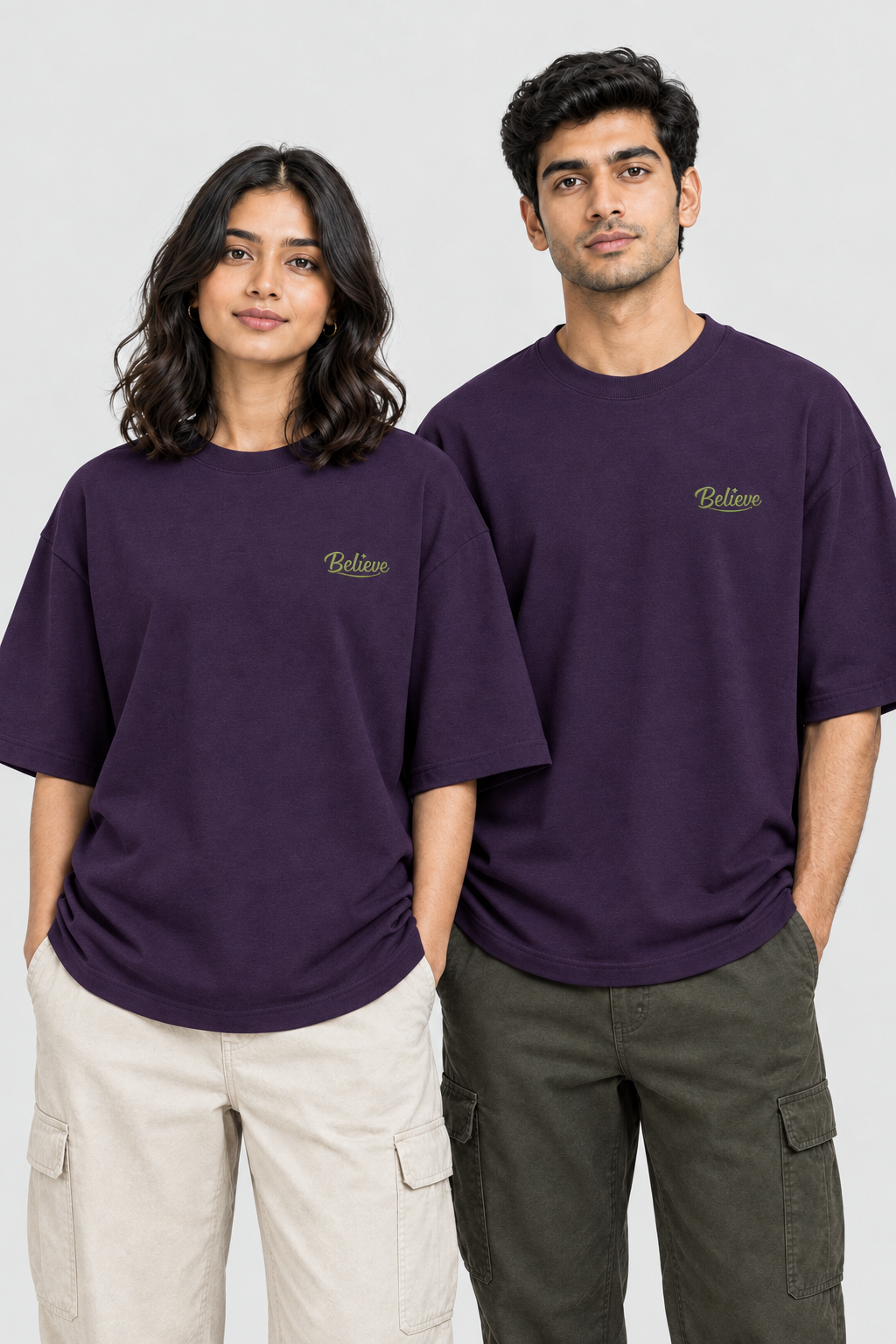 Unisex Oversized Klassisches T-Shirt – Bestickung: Believe
