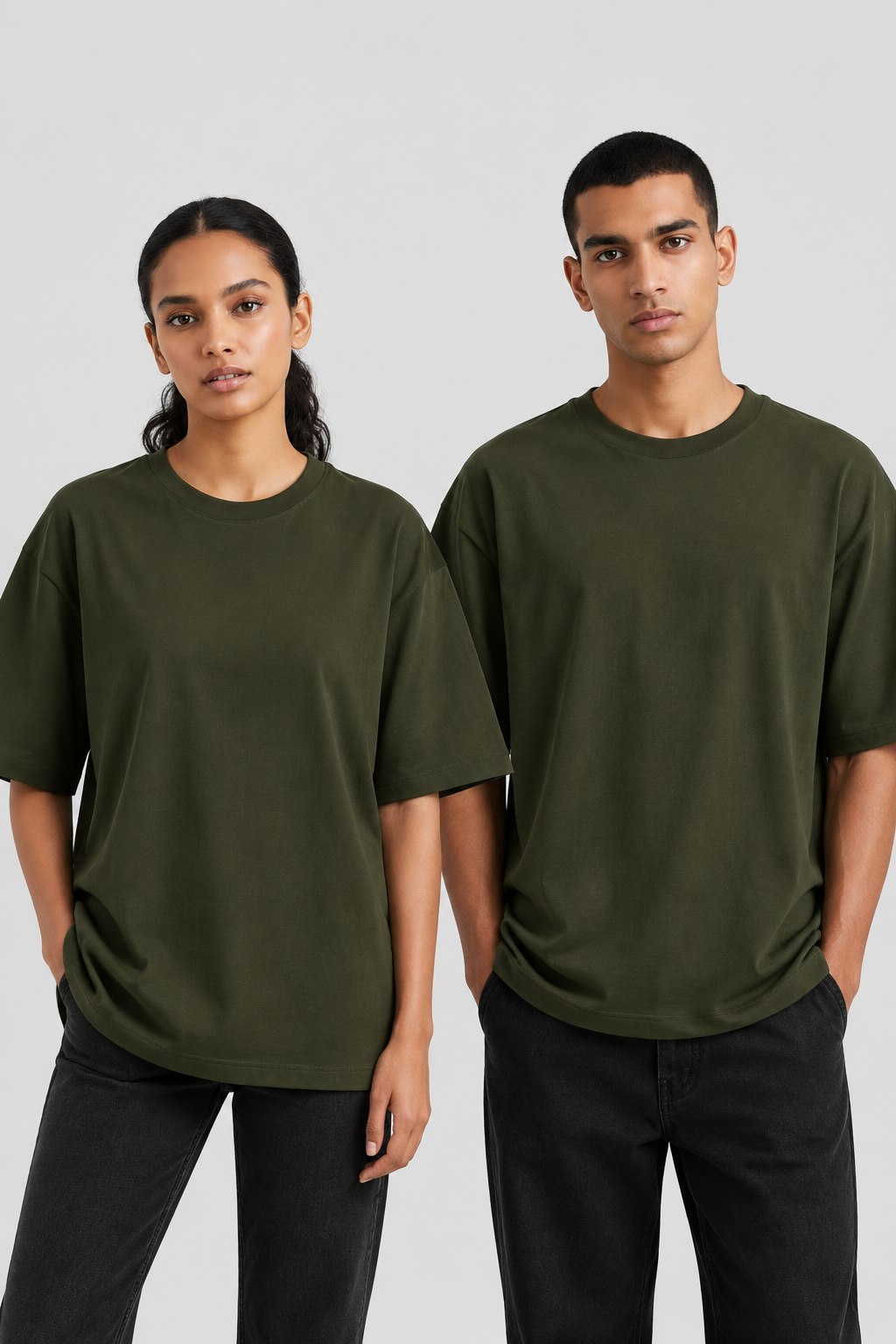 Unisex Oversize Klassisches T-Shirt – Uni