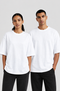 Unisex Oversize Klassisches T-Shirt – Uni