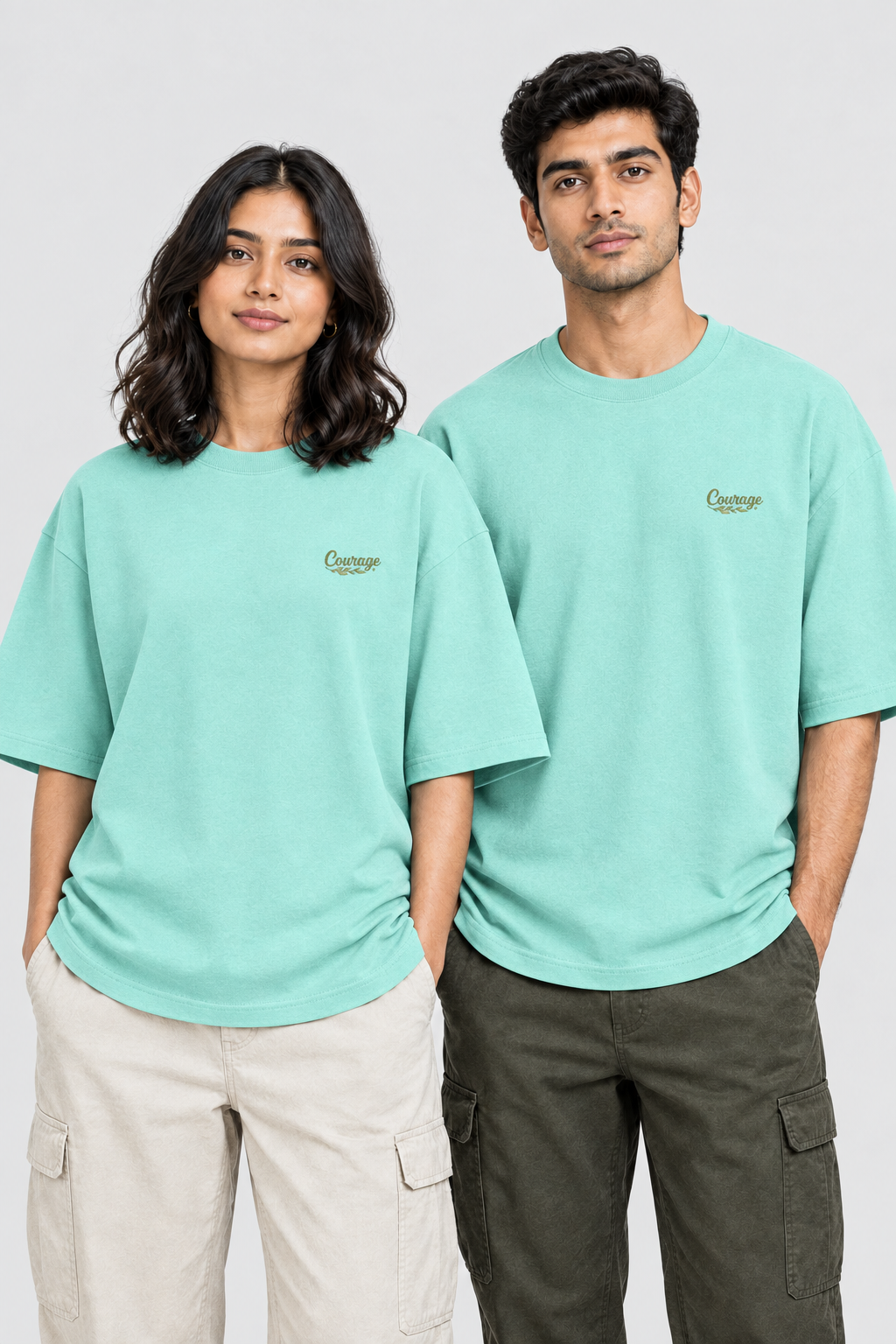 Unisex Oversized Classic T-Shirt – Stickerei: Courage