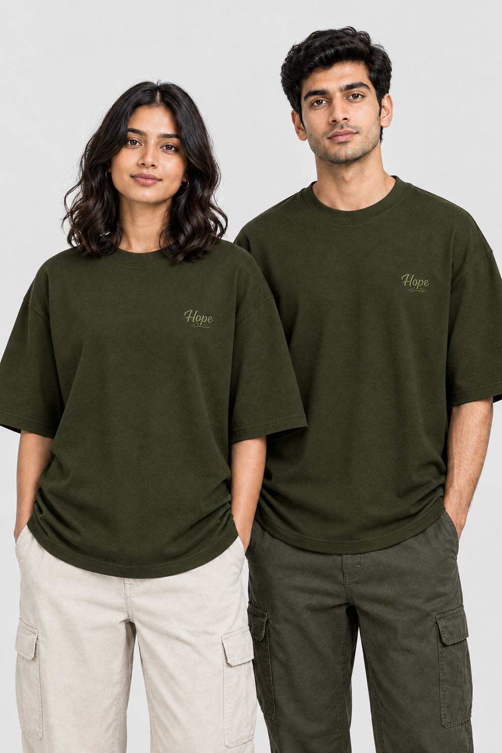 Unisex Oversized Classic T-Shirt – Stickerei: Hope