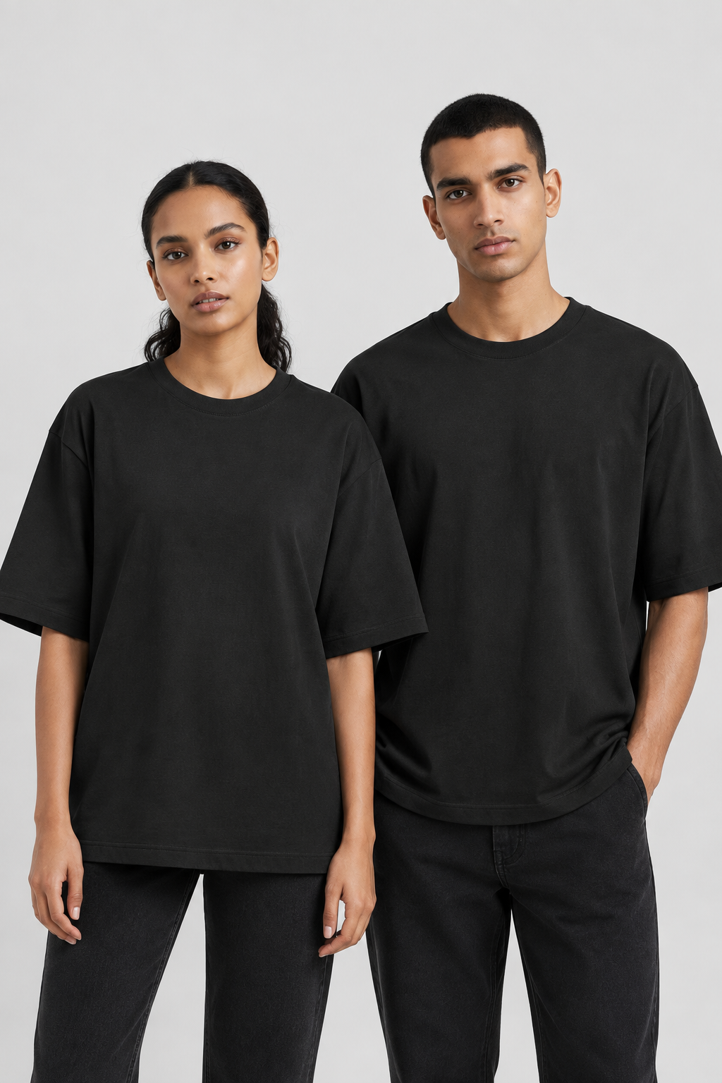 Unisex Oversize Klassisches T-Shirt – Uni