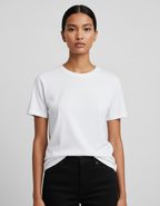 Color variant 1 - Female model - Confident pose