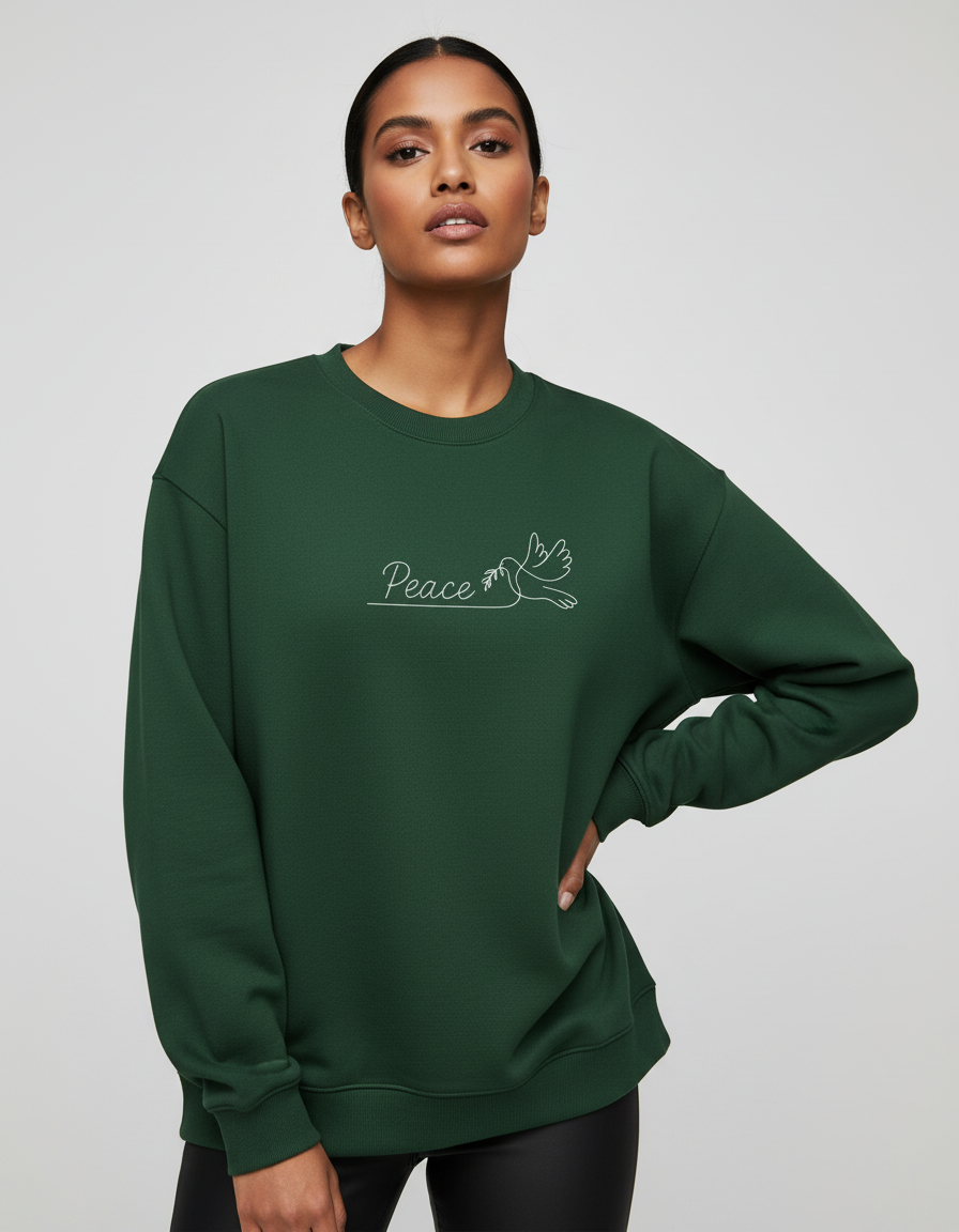 Color variant 2 - Female model - Hand on hip