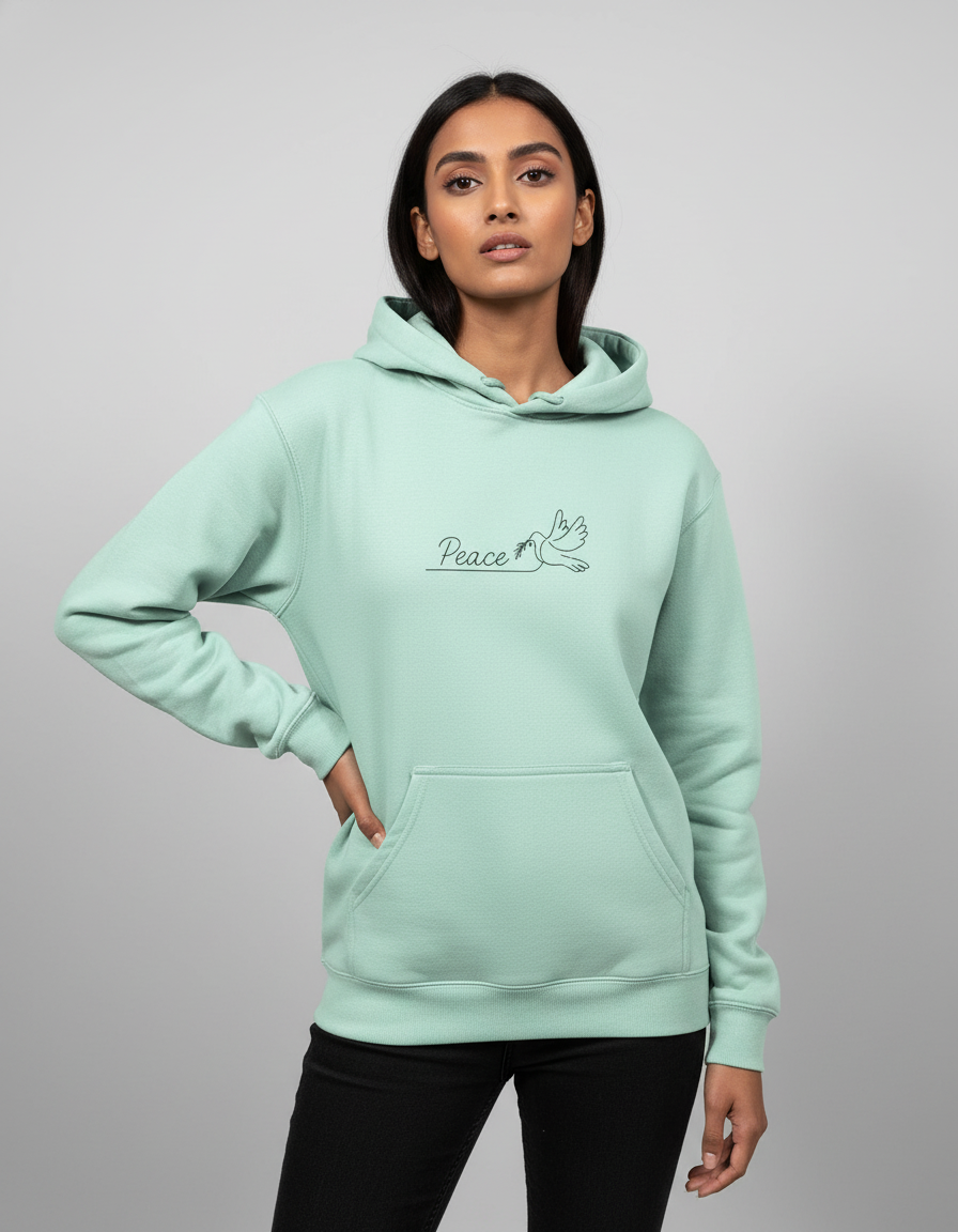 Color variant 2 - Female model - Hand on hip