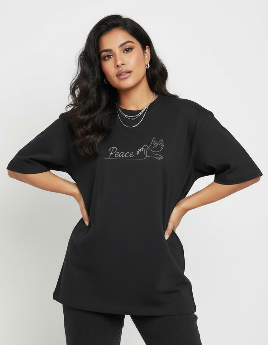 Color variant 2 - Indian woman - Hand on hip