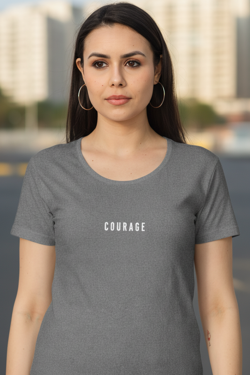 COURAGE Tee c_5 - Female Closeup