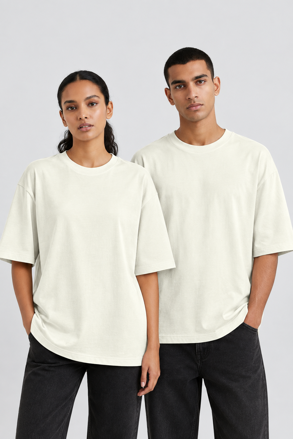 Unisex Oversize Klassisches T-Shirt – Uni