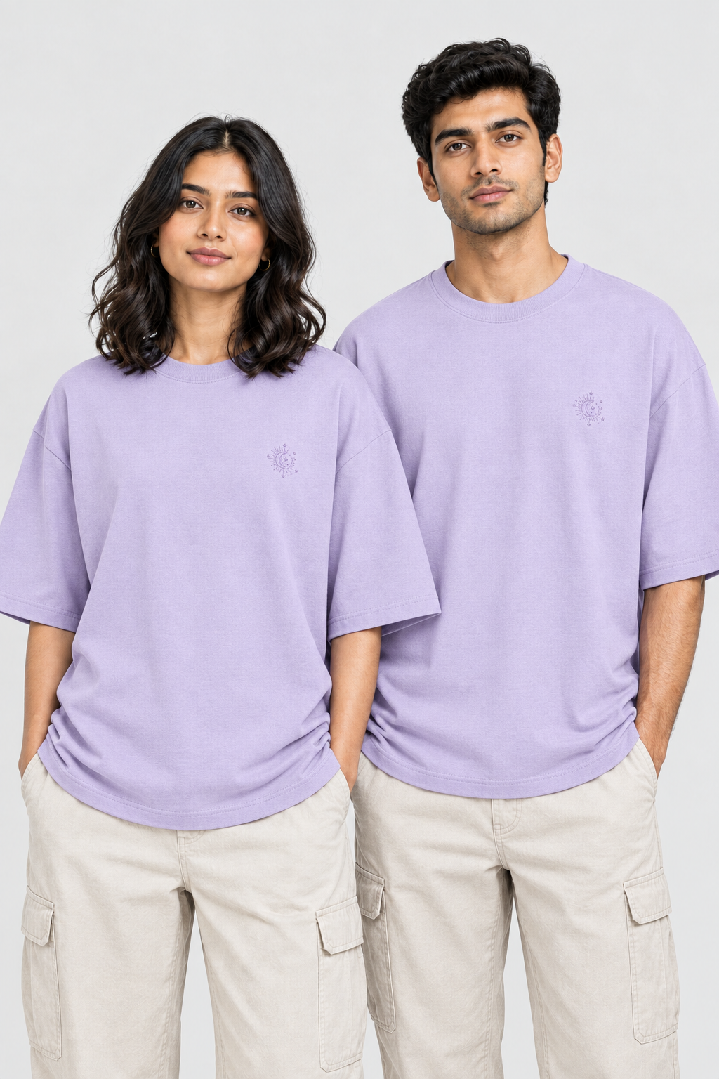 Unisex Oversized Classic T-Shirt – Stickerei: Sonne & Mond