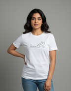 Indian woman - Hand on hip